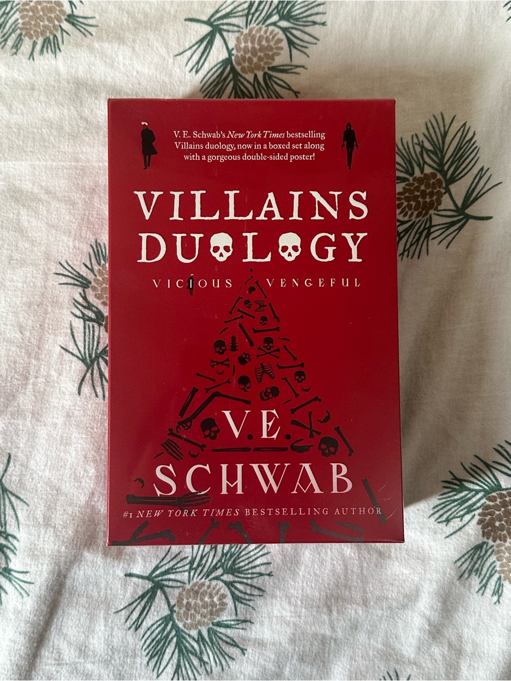 Villains Duology - V.E. Schwab, Paperback